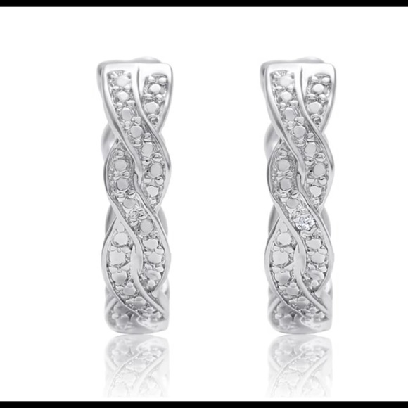 1️⃣0️⃣0️⃣NWOT Diamond Swirl Hoop Earrings BRAND NEW - Picture 7 of 8